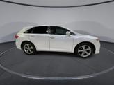 Thumbnail of 2010 Blizzard Pearl Toyota Venza