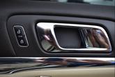 Thumbnail of 2013 White Platinum Metallic Tri-Coat Lincoln MKS