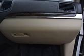 Thumbnail of 2013 White Platinum Metallic Tri-Coat Lincoln MKS