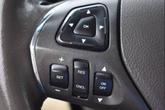 Thumbnail of 2013 White Platinum Metallic Tri-Coat Lincoln MKS