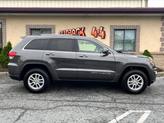 Thumbnail of 2019 Gray (Granite Crystal Metallic) Jeep Grand Cherokee