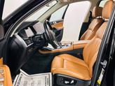 Thumbnail of 2020 Black Sapphire Metallic BMW X7