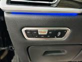 Thumbnail of 2020 Black Sapphire Metallic BMW X7
