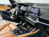 Thumbnail of 2020 Black Sapphire Metallic BMW X7