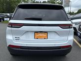 Thumbnail of 2022 Bright White Clearcoat Jeep Grand Cherokee