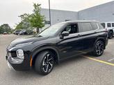 Thumbnail of 2022 Labrador Black Pearl Mitsubishi Outlander