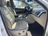 Thumbnail of 2020 Ivory Jeep Grand Cherokee