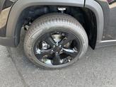 Thumbnail of 2025 Diamond Black Crystal Pearlcoat Jeep Grand Cherokee