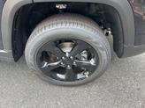 Thumbnail of 2025 Diamond Black Crystal Pearlcoat Jeep Grand Cherokee