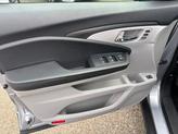 Thumbnail of 2022 Lunar Silver Metallic Honda Pilot