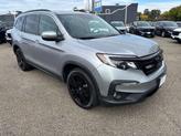 Thumbnail of 2022 Lunar Silver Metallic Honda Pilot