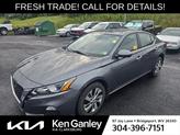 Thumbnail of 2020 Gun Metallic Nissan Altima