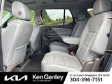Thumbnail of 2019 Iridescent Pearl Tricoat Chevrolet Traverse