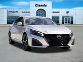 Photo of 2023 Brilliant Silver Metallic Nissan Altima