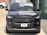Thumbnail of 2025 Diamond Black Crystal Pearlcoat Jeep Compass