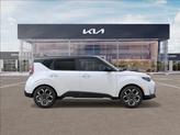Thumbnail of 2025 Clear White / Black Roof Kia Soul