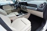 Thumbnail of 2022 Polar White Mercedes-Benz GLB 250