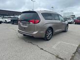 Thumbnail of 2017 Molten Silver Chrysler Pacifica