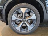 Thumbnail of 2025 Onyx Black Metallic Volvo XC40