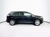 Thumbnail of 2023 Agate Black Metallic Ford Edge