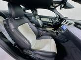 Thumbnail of 2022 Oxford White Ford Mustang