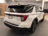 Thumbnail of 2025 White Metallic Ford Explorer
