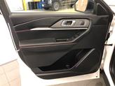 Thumbnail of 2025 White Metallic Ford Explorer