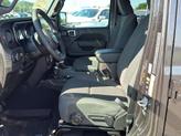 Thumbnail of 2025 Granite Crystal Clearcoat Metallic Jeep Gladiator