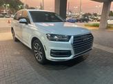 Photo of 2019 White Audi Q7