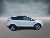 Thumbnail of 2016 White Platinum Metallic Tri-Coat Ford Escape