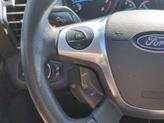 Thumbnail of 2016 White Platinum Metallic Tri-Coat Ford Escape