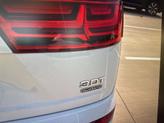 Thumbnail of 2018 White Audi Q7