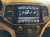 Thumbnail of 2022 Bright White Clearcoat Jeep Grand Cherokee