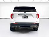 Thumbnail of 2020 Oxford White Ford Explorer