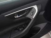 Thumbnail of 2017 Brilliant Silver Metallic Nissan Altima