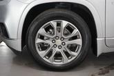 Thumbnail of 2019 Silver Ice Metallic Chevrolet Traverse
