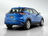 Thumbnail of 2024 Electric Blue Metallic Nissan Kicks