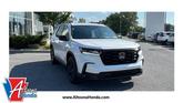 Photo of 2025 Platinum White Pearl Honda Pilot
