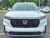 Thumbnail of 2025 Platinum White Pearl Honda Pilot