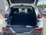 Thumbnail of 2016 Bright White Clearcoat Jeep Cherokee