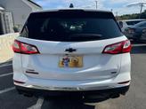 Thumbnail of 2019 White Chevrolet Equinox