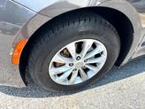 Thumbnail of 2017 Granite Crystal Metallic Clearcoat Chrysler Pacifica