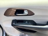 Thumbnail of 2017 Granite Crystal Metallic Clearcoat Chrysler Pacifica