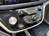 Thumbnail of 2017 Granite Crystal Metallic Clearcoat Chrysler Pacifica