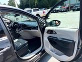 Thumbnail of 2017 Granite Crystal Metallic Clearcoat Chrysler Pacifica