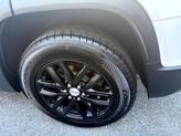 Thumbnail of 2019 White Frost Tricoat GMC Acadia