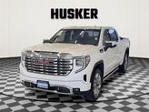 Thumbnail of 2025 White Frost Tricoat GMC Sierra 1500