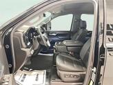 Thumbnail of 2024 Onyx Black GMC Sierra 2500