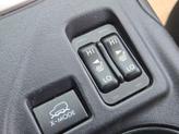 Thumbnail of 2023 Crystal White Pearl Subaru Crosstrek