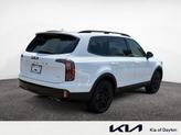 Thumbnail of 2025 Glacier White Kia Telluride